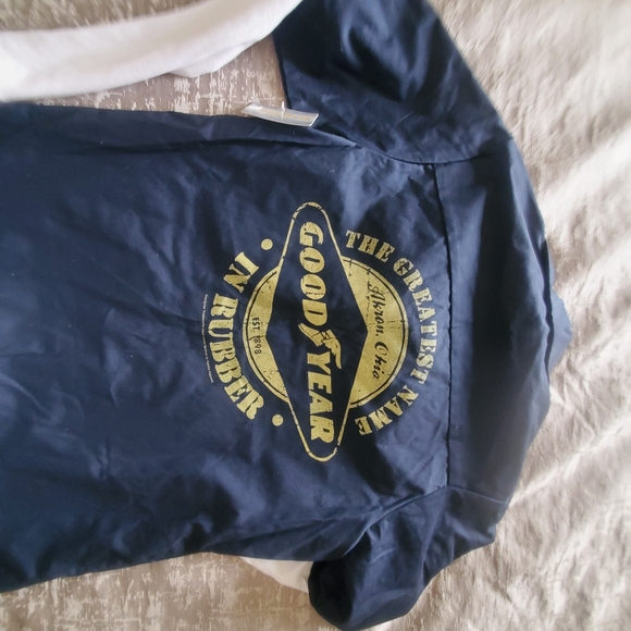 SOLD - Picture 3 of 4